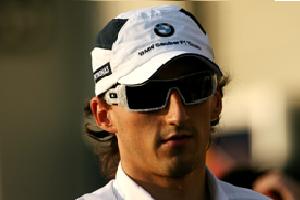 Kubica joins Renault for 2010